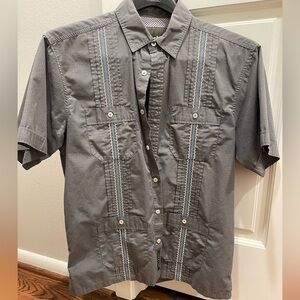 Howler Brothers Gray Casual Button Down Shirt with Pleated Front
